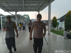 Polisi Perketat Jalur Menuju Jakarta Cegah Pelajar Bogor Ikut Demo