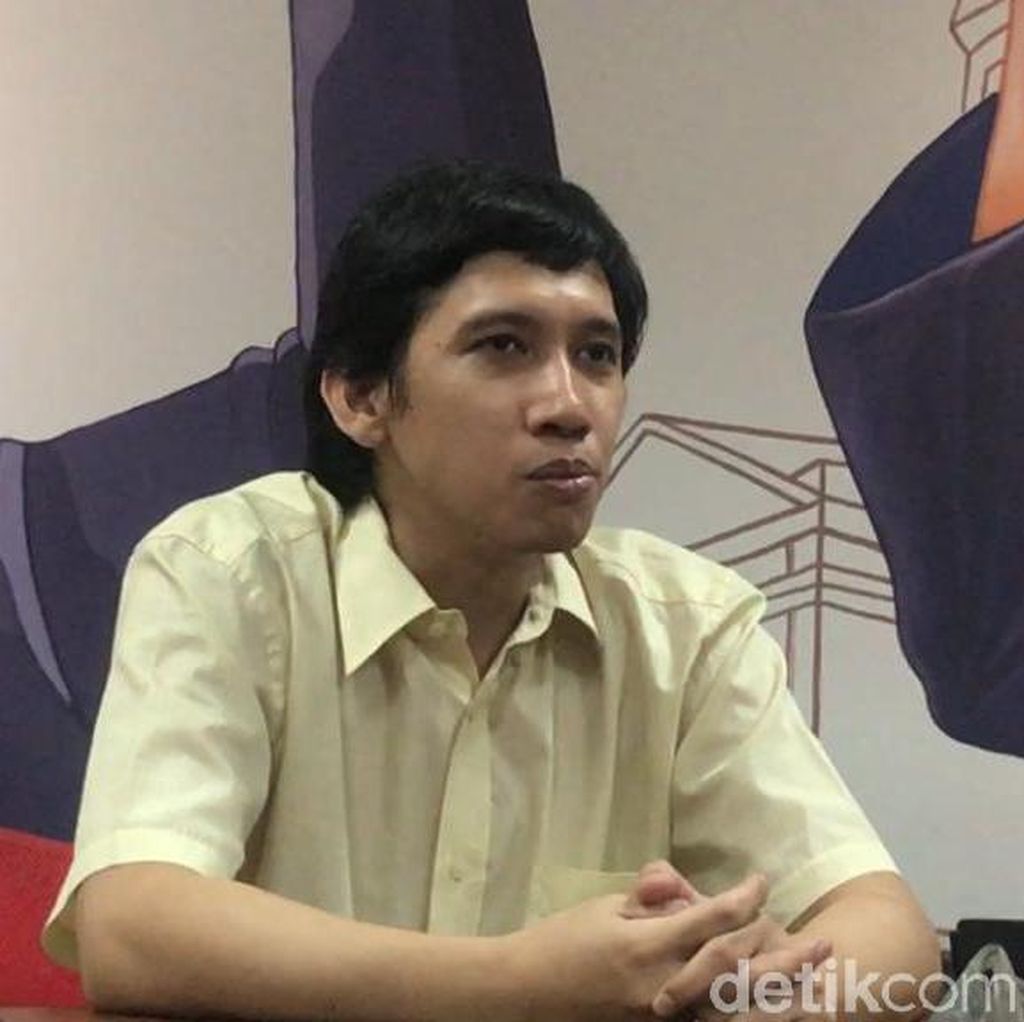 Diciduk karena Galang Dana Demo dan Kini Disomasi, Ananda Badudu Blak-blakan Diciduk karena Galang Dana Demo dan Kini Disomasi, Ananda Badudu Blak-blakan