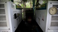 Tiga pembangkit dalam posisi stand by, sementara yang digunakan PLN untuk mensuplai listrik ke pelanggan hanya dua.