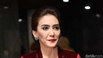 Senyum Rieke Diah Pitaloka yang Tiga Kali Dilantik
