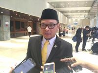Paman Bobby Maju Pilkada, Golkar Tak Pandang Status Kerabat Jokowi