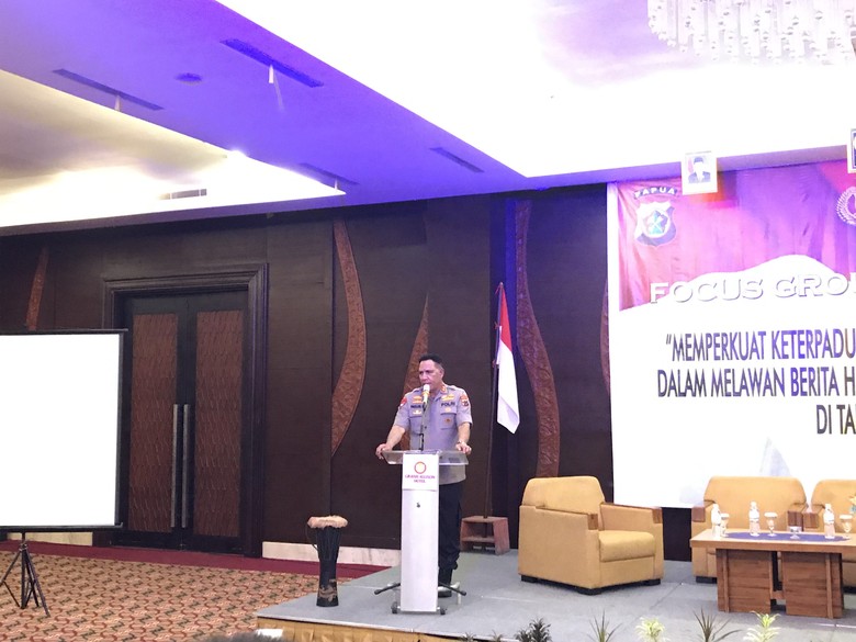 Kapolda Papua Heran Hoax Lebih Dipercaya Dibanding Imbauan Pemerintah Kapolda Papua Heran Hoax Lebih Dipercaya Dibanding Imbauan Pemerintah