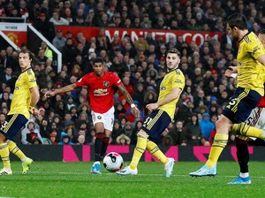 Drama VAR di Old Trafford