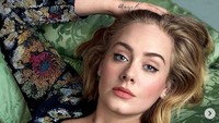 Adele sendiri bercerai pada April lalu dan tertangkap kamera sedang berduaan dengan Skepta di hari ulang tahun rapper tersebut. Dok. Instagram/skeptagram