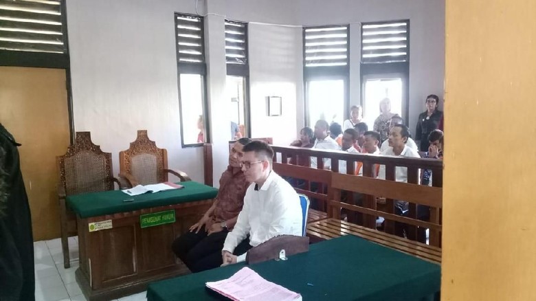 Beli Kokain untuk Atasi Depresi, WN Ukraina Diadili di Bali Beli Kokain untuk Atasi Depresi, WN Ukraina Diadili di Bali