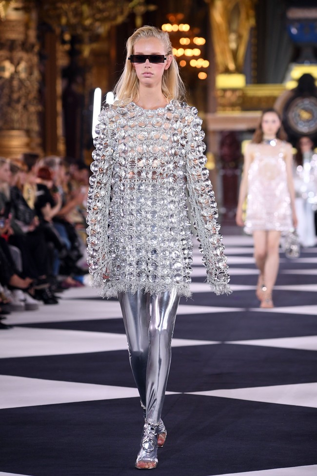Fashion show koleksi spring 2020 Balmain di Paris Fashion Week, Paris, Prancis. Jumat (27/9/2019). Photo by Pascal Le Segretain/Getty Images.