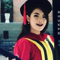 Selain karena cita-citanya yang memag ingin menjadi anggota DPR, ada juga alasan personal dan diakui Hillaru juga karena momentum. Pak jokowi sempat menghebohkan dengan pernyataannya, di indonesia ini butuh anak muda untuk duduk di jabatan strategis di pemerintahan karena butuh orang-orang yang dinamis, cepat berpkir, kreatif, mudah eksekusi, ujarnya lagi.  Foto: Instagram @hillarylasut