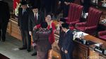 Resmi Jadi Ketua DPR, Puan Semringah Banget