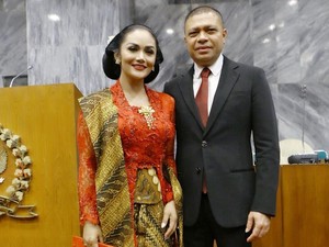 Soal Kasih Sayang, Aurel dan Azriel Selalu Ada dalam Tiap Doa Krisdayanti