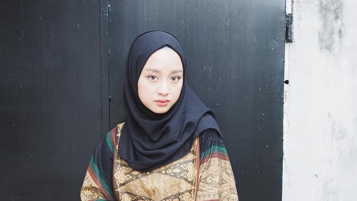 OOT Batik Hijab Gita Savitri