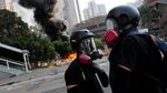 Bentrok Demonstran dan Polisi Warnai HUT ke-70 China di Hong Kong