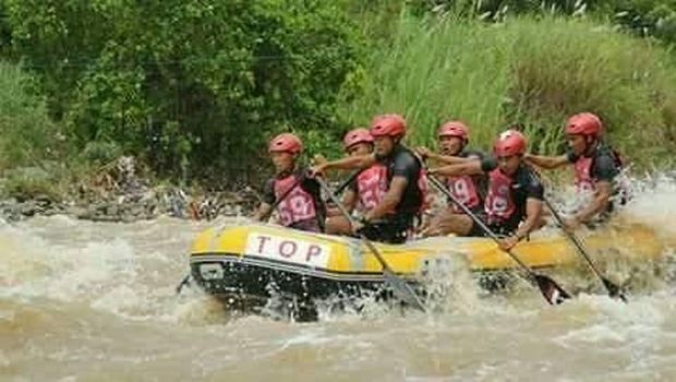 10 Destinasi Favorit di Bandung