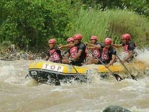 Kampung Cisameng Produsen Atlet Arung Jeram