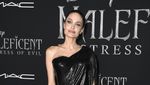Gaya Angelina Jolie dan Kelima Anaknya di Premiere Maleficient