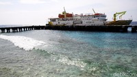 Ini penampakan bongkahan besi yang sangat dirindukan penduduk di Pulau Miangas.