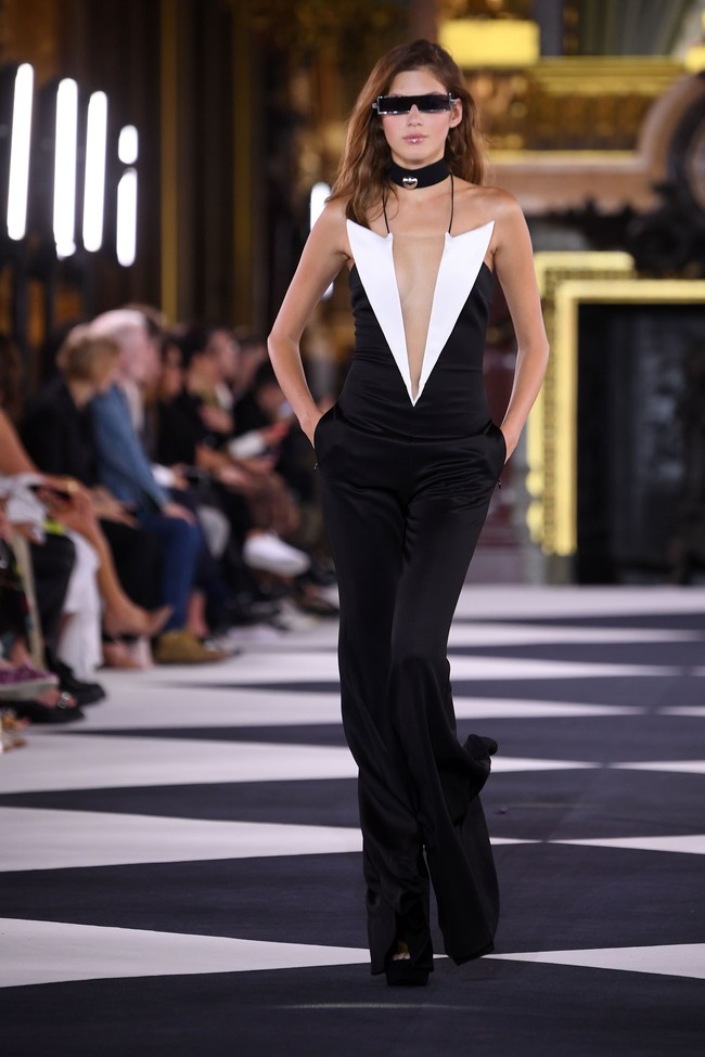 Fashion show koleksi spring 2020 Balmain di Paris Fashion Week, Paris, Prancis. Jumat (27/9/2019). Photo by Pascal Le Segretain/Getty Images.
