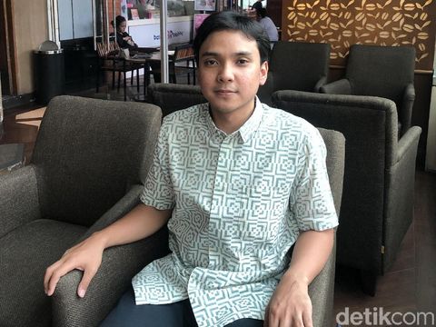 Kisah Lulusan ITB Jual Batik untuk Pria Kantoran, Raup Omzet Rp 150 Juta