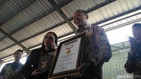 Rekor membatik sebelumnya adalah 2.500 pelajar yang tercatat pada 2016 silam. (Foto: Sudirman Wamad/detikcom)