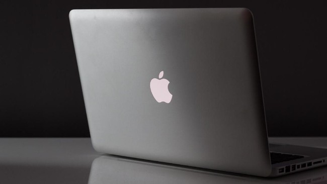 Fotografer Travel Ini Terjebak di Vietnam akibat MacBook Pro