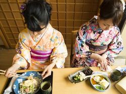 Mau Langsing dan Panjang Umur? Contek 5 Pola Makan Orang Jepang Ini