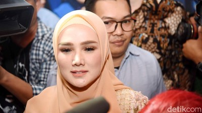 Habis Dilantik, Mulan Jameela Nyatakan Tolak UU KPK