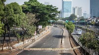 Suasana di Jalan Gatot Subroto yang ditutup, di Jakarta, Selasa (1/10/2019). ANTARA FOTO/Aprillio Akbar.