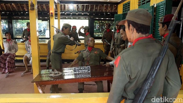Mengenang Peristiwa G30S/PKI Lewat Diorama di Lubang Buaya