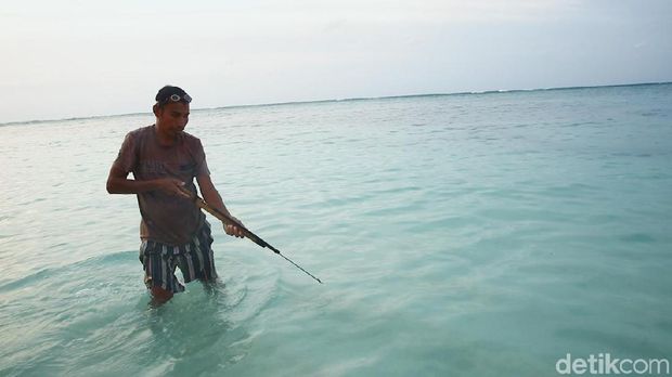 Bajubi, Free Diving dari Pulau Terdepan Indonesia