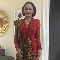 Ini penampilan keseluruhan KD. Ayu banget yah? (Foto: Dok. Anne Avantie)