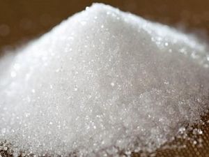 250.000 Ton Gula Rafinasi Dialihkan untuk Konsumsi