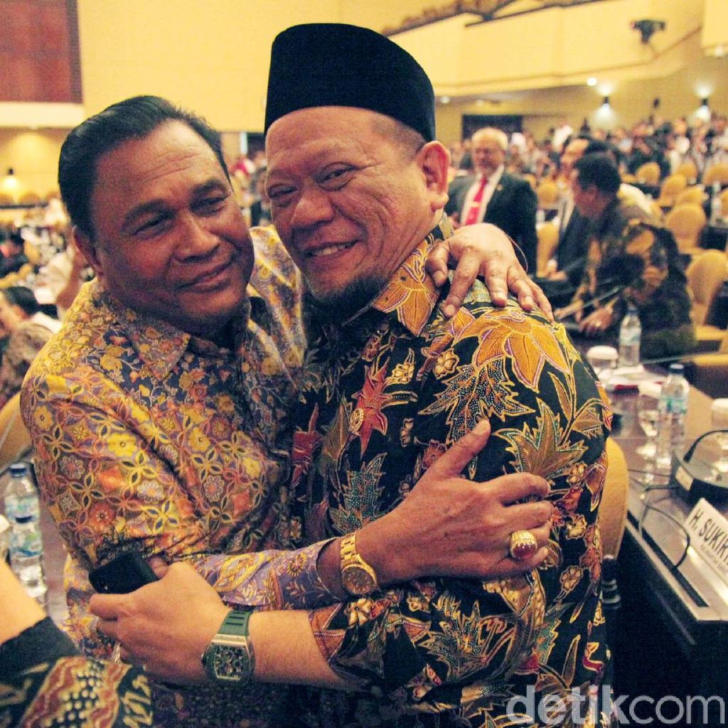 La Nyalla Jadi Ketua DPD Lewat Voting La Nyalla Jadi Ketua DPD Lewat Voting