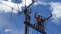 PLN akan terus berupaya memulihkan sistem kelistrikan di Wamena secepat mungkin. Apabila ada masyarakat Wamena yang hingga kini belum teraliri listrik kembali, dapat melapor ke Posko Pelayanan PLN di Jl. Yos Sudarso, Wamena. Istimewa/Dok PT PLN (Persero).