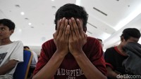 Beberapa anak merasa menyesal dan kangen dengan orang tua mereka.