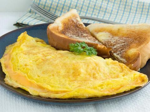 4 Langkah Menghindari Makanan Berlebihan Saat Liburan