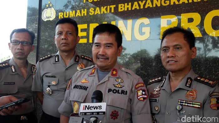 35 Polisi Jadi Korban Rusuh DPR, 9 Orang Dirawat di RS Polri