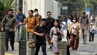 Keputusan UNESCO yaitu Badan PBB yang membidangi Pendidikan, Ilmu Pengetahuan, dan Kebudayaan, yang secara resmi mengakui batik Indonesia sebagai warisan budaya dunia.