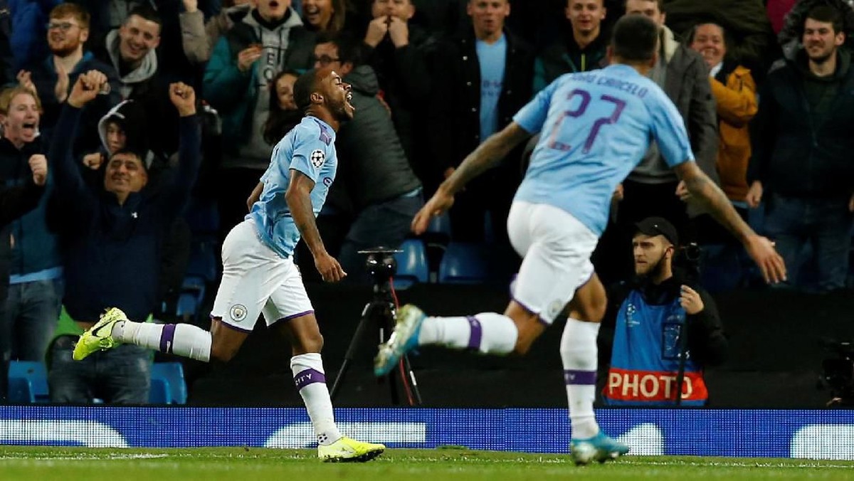 Raheem Sterling mencetak gol dan  menyumbang assist saat Manchester City menang atas Dinamo Zagreb di Liga Champions (Foto: Andrew Yates/Reuters)