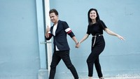 Semoga lancar dan langgeng terus ya Delon-Aida! Pool/Palevi S/detikFoto.
