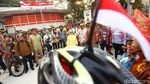 Begini Serunya Gowes di Hari Batik