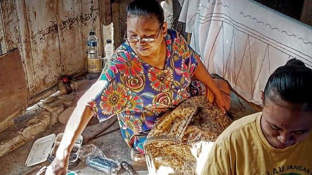 Batik Tulis Lasem