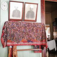 Batik tulis Lasem (@awesomelasem/Instagram)