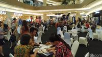 Target Transaksi Kartu Kredit Bank Mega di Mega Travel Fair Surabaya