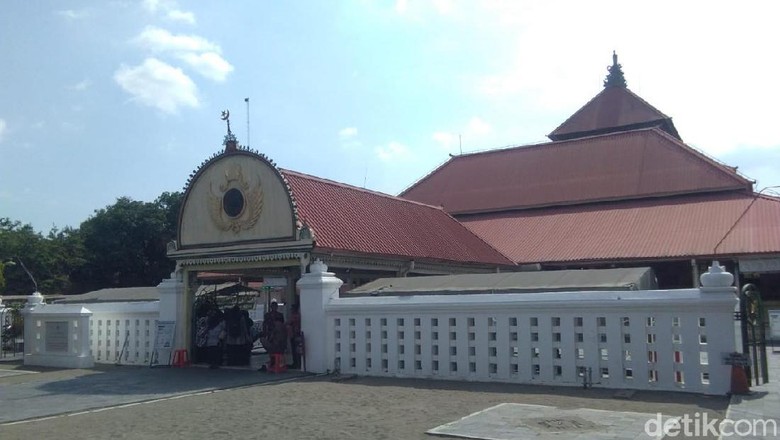 Alasan Keraton Yogya Larang Muslim United Digelar di Masjid Gedhe Kauman Alasan Keraton Yogya Larang Muslim United Digelar di Masjid Gedhe Kauman