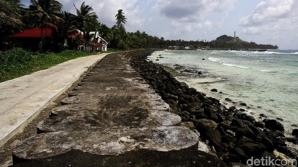 Serunya Berkeliling Mengitari Pulau Miangas