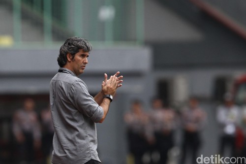 Stefano Cugurra Teco, pelatih Bali United