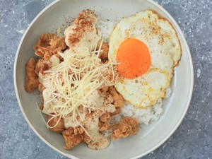 5 Tempat Makan Olahan Telur Hits, dari Rice Bowl hingga Sushi