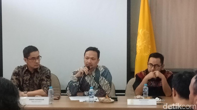 Iluni UI Sarankan Penolak UU KPK Baru Tempuh Jalur MK Iluni UI Sarankan Penolak UU KPK Baru Tempuh Jalur MK