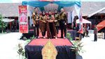 Seru! Fashion Show Peringati Hari Batik di SMKN 1 Sumedang