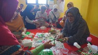 Teropong Jiwa atau Terapi Okupasi dan Pemberdayaan pada Orang dengan Gangguan Jiwa (ODGJ) digagas oleh Puskesmas Gitik, Rogojampi, Banyuwangi. (Frieda Isyana Putri/detikHealth)
