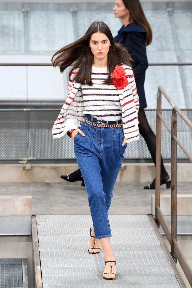 Koleksi ready to wear Spring 2020 Chanel yang ditampilkan di Paris Fashion Week, Paris, Prancis. Selasa (1/10/2019). Photo by Pascal Le Segretain/Getty Images